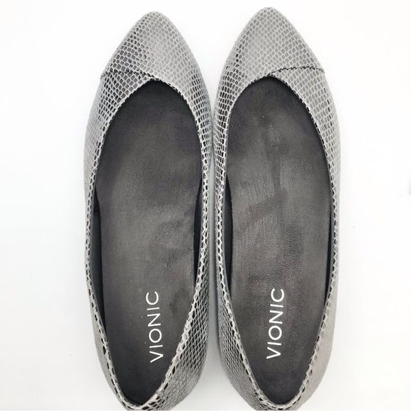 VIONIC Caballo Silver Faux Snake Orthotic Arch Support Pointed Toe Flats - Picture 9 of 9